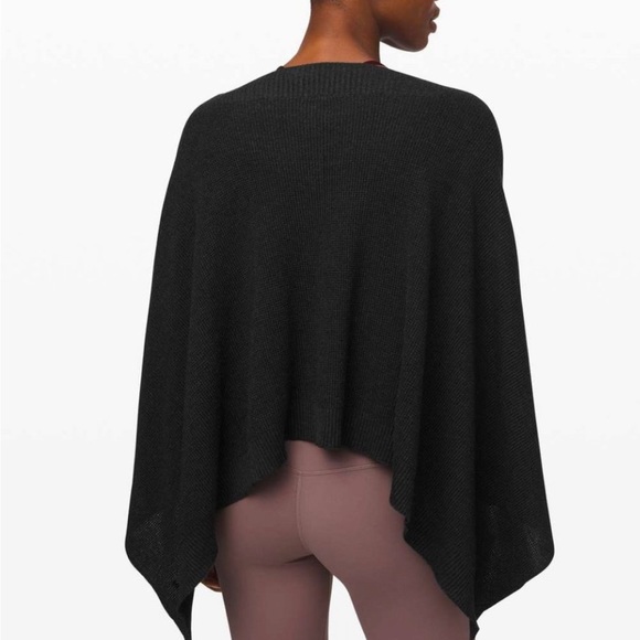 Lululemon Dark Grey Shawl / Poncho Wrap One Size - Picture 3 of 10